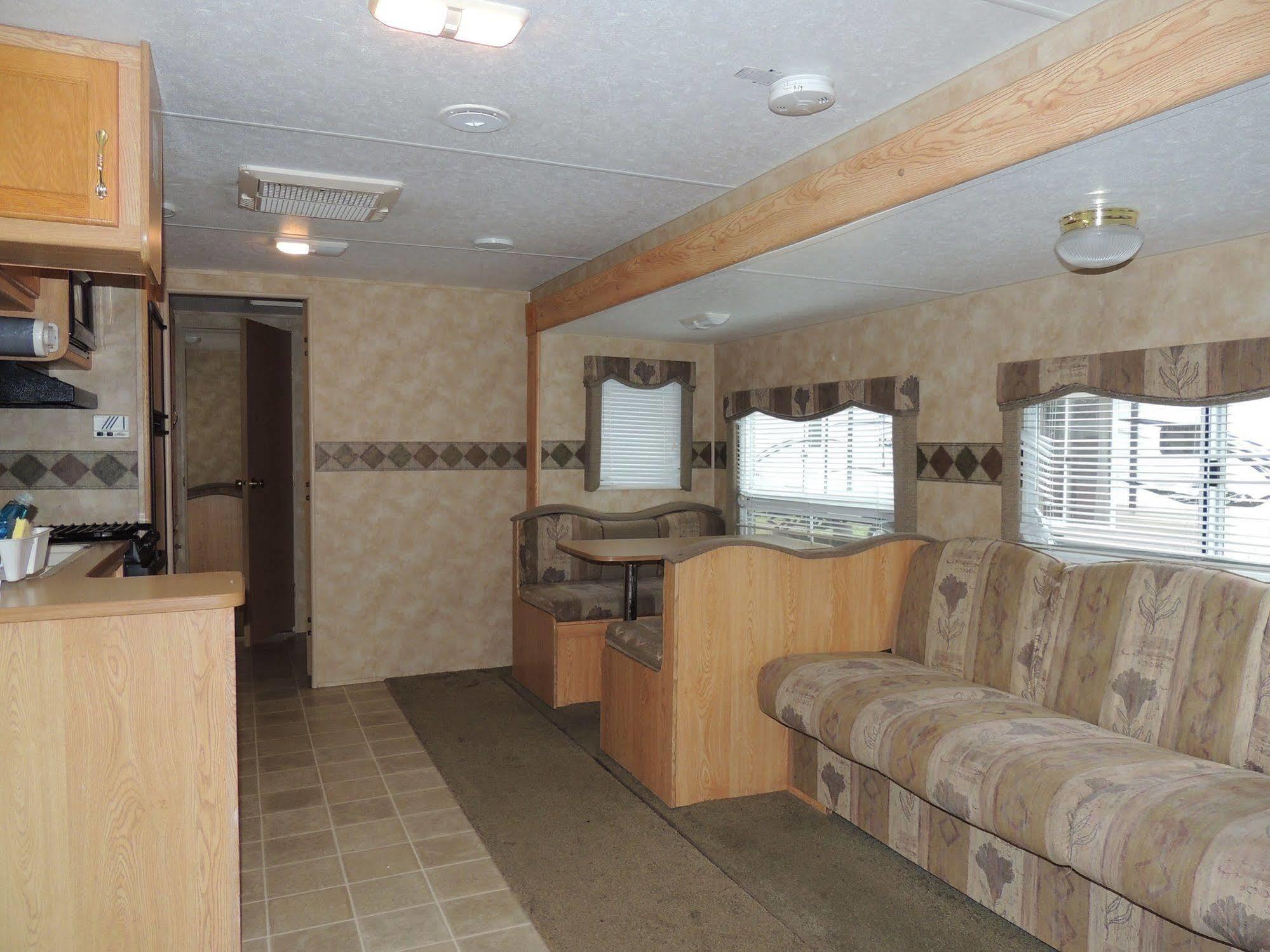 Lake George Escape - Campground Warrensburg Екстериор снимка