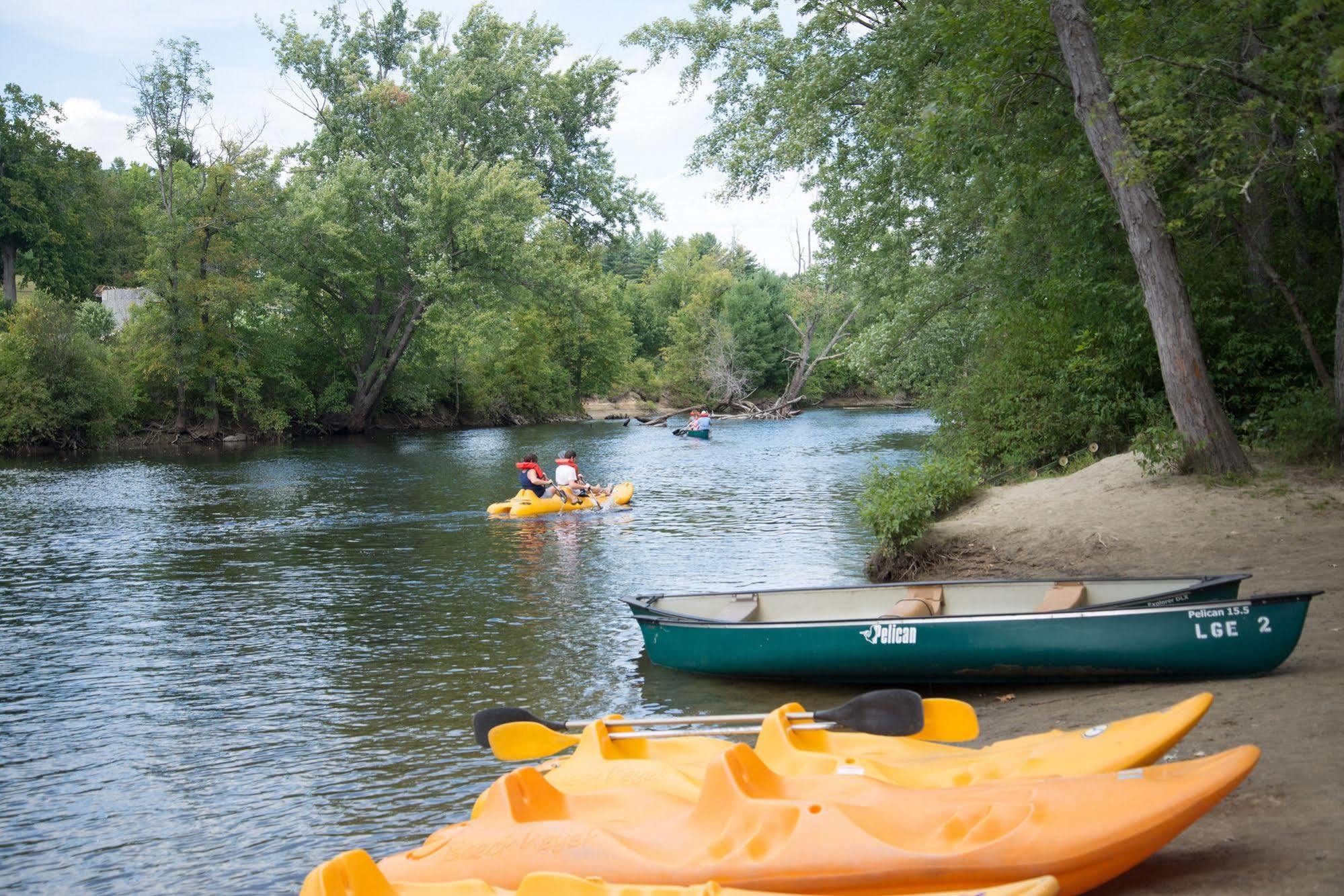Lake George Escape - Campground Warrensburg Екстериор снимка