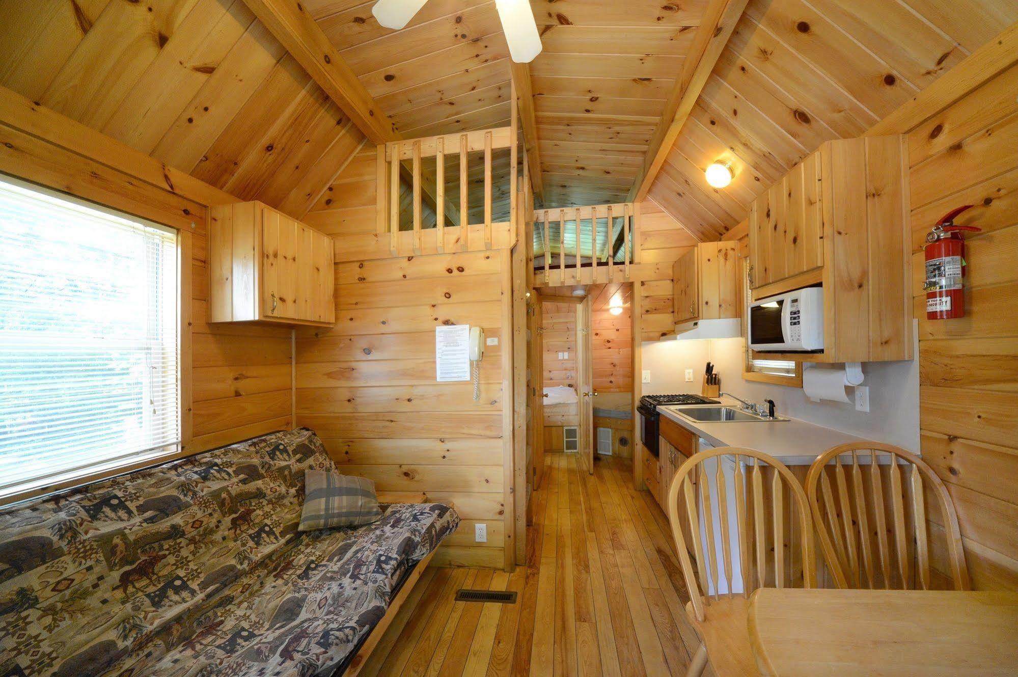Lake George Escape - Campground Warrensburg Екстериор снимка